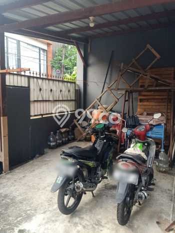 Dijual Kost Strategis di Duren Sawit, Jakarta Timur 8 KT, 8 KM, Luas Bangunan 180m2 Dijual Kost Strategis di Duren Sawit, Jakarta Timur 8 KT, 8 KM, Luas Bangunan 180m2