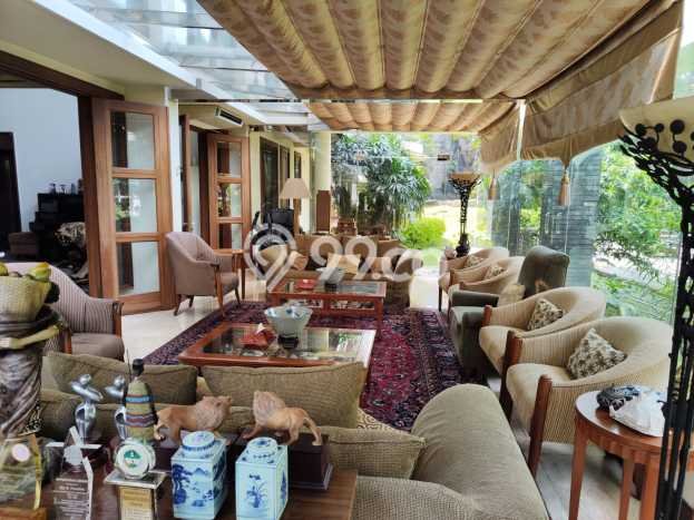 Hunian Elit LB 846m2 Siap Huni Desain Elegan di Lebak Bulus, Jakarta Selatan Hunian Elit LB 846m2 Siap Huni Desain Elegan di Lebak Bulus, Jakarta Selatan