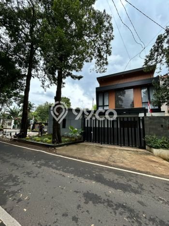 Siap Huni Rumah Mewah 4 Kamar di Cilandak Dekat ke Mana Pun Siap Huni Rumah Mewah 4 Kamar di Cilandak Dekat ke Mana Pun