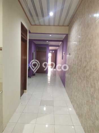 Rumah Modern 3 KT di Pondok Kelapa Jakarta Timur Unfurnished Rumah Modern 3 KT di Pondok Kelapa Jakarta Timur Unfurnished
