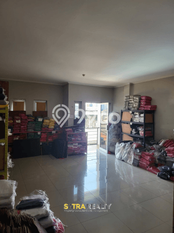 Untuk Dijual! Ruko di Jelambar Jakarta Barat LT 101m2 / LB 240m2 Kawasan Strategis Untuk Dijual! Ruko di Jelambar Jakarta Barat LT 101m2 / LB 240m2 Kawasan Strategis