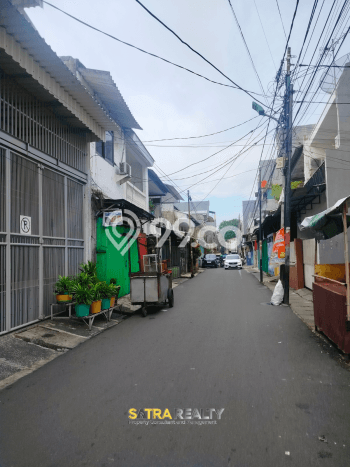 Rumah Luas Asri 2 KT Siap Pakai di Jembatan Lima Jakarta Barat Rumah Luas Asri 2 KT Siap Pakai di Jembatan Lima Jakarta Barat