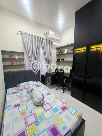 Dijual Rumah Luas Megah Dengan View Eksklusif di Gading Serpong, Tangerang Dijual Rumah Luas Megah Dengan View Eksklusif di Gading Serpong, Tangerang
