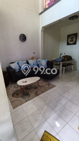 For Sale Rumah 5 Kamar Lokasi Ideal Nyaman dan Strategis di Antapani For Sale Rumah 5 Kamar Lokasi Ideal Nyaman dan Strategis di Antapani