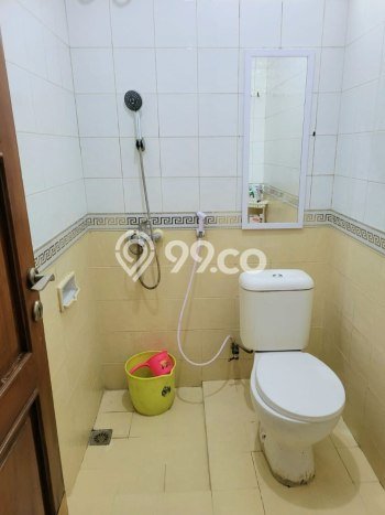 Disewakan! Rumah 4 Kamar Tidur &
3 Kamar Mandi di Soekarno Hatta, Bandung Disewakan! Rumah 4 Kamar Tidur &
3 Kamar Mandi di Soekarno Hatta, Bandung