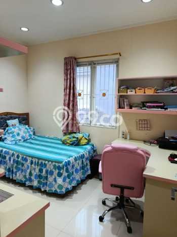 Rumah Luxury Modern Siap Huni di Bekasi Kota Bekasi Rumah Luxury Modern Siap Huni di Bekasi Kota Bekasi