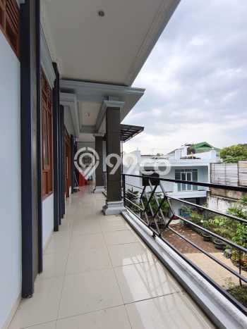 Ready to Use! Luxury House LT 685m2 Desain Elegan di Geger Kalong Ready to Use! Luxury House LT 685m2 Desain Elegan di Geger Kalong