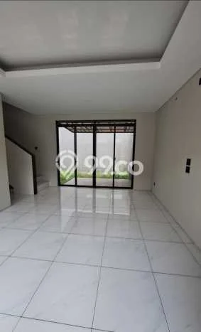Rumah Disewakan Bandung LT 120m2 LB 95m2 Kawasan Kota Baru Parahyangan Rumah Disewakan Bandung LT 120m2 LB 95m2 Kawasan Kota Baru Parahyangan