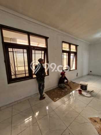Rumah Luxury Modern Tanpa Renovasi di Taman Kopo Indah Bandung Rumah Luxury Modern Tanpa Renovasi di Taman Kopo Indah Bandung