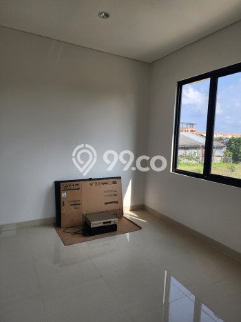 Rumah Sewa Jakarta Barat LT 60m2 LB 90m2 Area Pegadungan Rumah Sewa Jakarta Barat LT 60m2 LB 90m2 Area Pegadungan