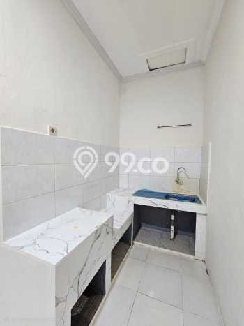 Disewakan! Rumah 3 Kamar Tidur &
2 Kamar Mandi di Tanjung Duren, Jakarta Barat Disewakan! Rumah 3 Kamar Tidur &
2 Kamar Mandi di Tanjung Duren, Jakarta Barat