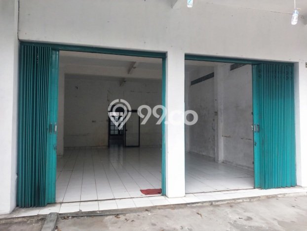 Komersial Disewakan Cepat di Semarang Barat Semarang LB 136m2 Komersial Disewakan Cepat di Semarang Barat Semarang LB 136m2