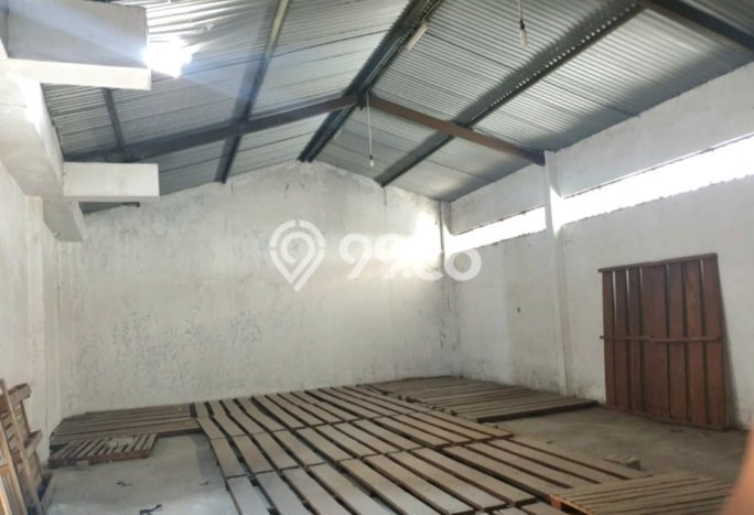 Gudang untuk disewa di Semarang Tengah punya LT 845m2 & LB 660m2 harga sewa kompetitif Gudang untuk disewa di Semarang Tengah punya LT 845m2 & LB 660m2 harga sewa kompetitif