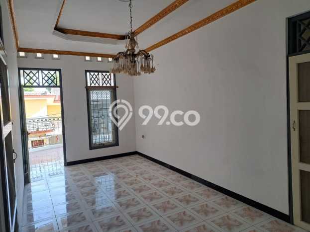 Disewakan Cepat Rumah Kondisi Baik di Area Banyumanik, Semarang Disewakan Cepat Rumah Kondisi Baik di Area Banyumanik, Semarang