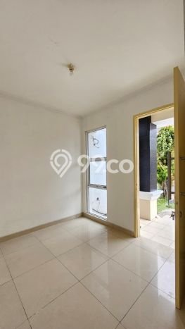Rumah Sederhana Dijual di BSD 4 Kamar dengan Luas Tanah 136m2 Rumah Sederhana Dijual di BSD 4 Kamar dengan Luas Tanah 136m2