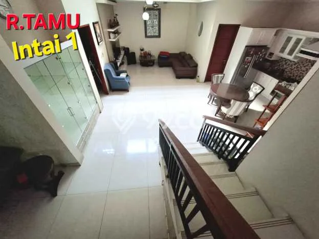 Rumah sewa siap pakai 5 Kamar Tidur di Pondok Kelapa, Jakarta Timur Rumah sewa siap pakai 5 Kamar Tidur di Pondok Kelapa, Jakarta Timur