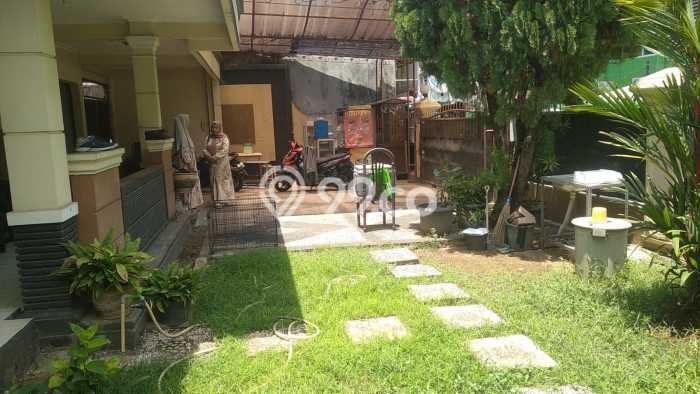 Hunian Elit LB 300m2 Siap Huni Desain Elegan di Pondok Kelapa, Jakarta Timur Hunian Elit LB 300m2 Siap Huni Desain Elegan di Pondok Kelapa, Jakarta Timur