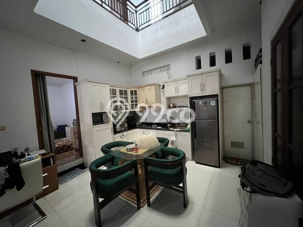 Unit Kost Dijual di Bendungan Hilir dengan 0 Kamar Area Strategis Unit Kost Dijual di Bendungan Hilir dengan 0 Kamar Area Strategis