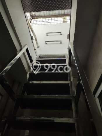 Rumah Luxury Modern Siap Huni di Kalideres Jakarta Barat Rumah Luxury Modern Siap Huni di Kalideres Jakarta Barat