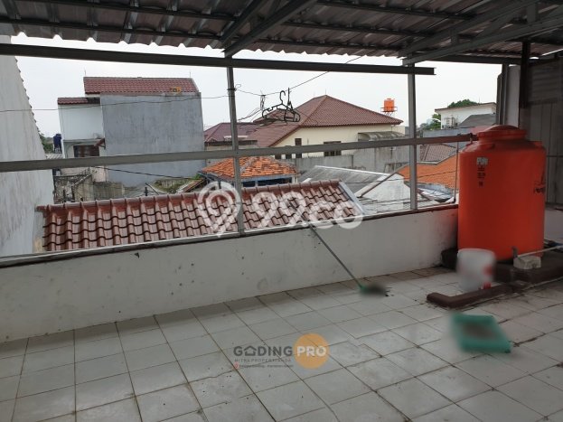 For Sale Rumah 3 Kamar Lokasi Strategis Bagus dan Strategis di Pulo Gadung For Sale Rumah 3 Kamar Lokasi Strategis Bagus dan Strategis di Pulo Gadung