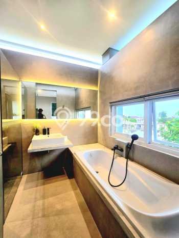 Tempat Strategis! Vila Kawasan , Ukuran 282m2m², Kualitas Prima Tempat Strategis! Vila Kawasan , Ukuran 282m2m², Kualitas Prima