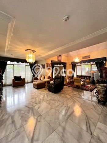 For Sale! Premium House LT 407m2 Desain Modern di patra kuningan For Sale! Premium House LT 407m2 Desain Modern di patra kuningan