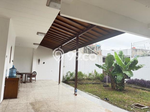 Rumah Luxury Modern Siap Huni di Mampang Jakarta Selatan Rumah Luxury Modern Siap Huni di Mampang Jakarta Selatan