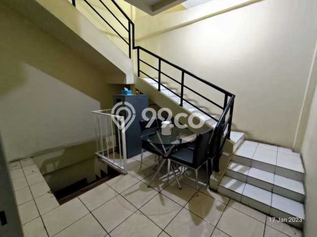 Area Ramai! Ruko Dijual di Cengkareng untuk Bisnis Luas Bangunan 168m2 Area Ramai! Ruko Dijual di Cengkareng untuk Bisnis Luas Bangunan 168m2