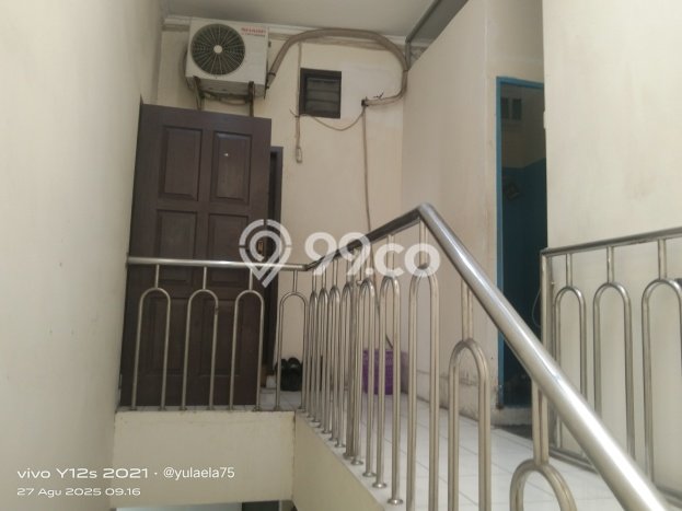 Unit Kost Dijual di Glodok dengan 9 Kamar Area Ramai Unit Kost Dijual di Glodok dengan 9 Kamar Area Ramai