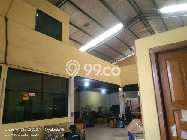LOKASI PREMIUM! Gudang Area Bisnis di , Luas 650m2m², Siap Bisnis LOKASI PREMIUM! Gudang Area Bisnis di , Luas 650m2m², Siap Bisnis