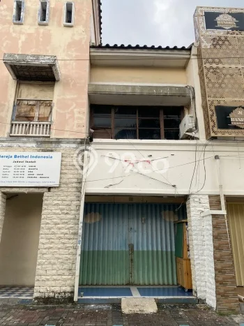 FOR RENT! Ruko di Taman Palem Cocok untuk Bisnis 15m2 FOR RENT! Ruko di Taman Palem Cocok untuk Bisnis 15m2