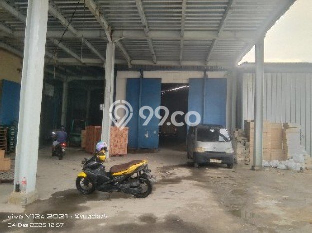Gudang Disewa di Jakarta Barat dengan LB 3300m2 Area Komersial Ramai Gudang Disewa di Jakarta Barat dengan LB 3300m2 Area Komersial Ramai