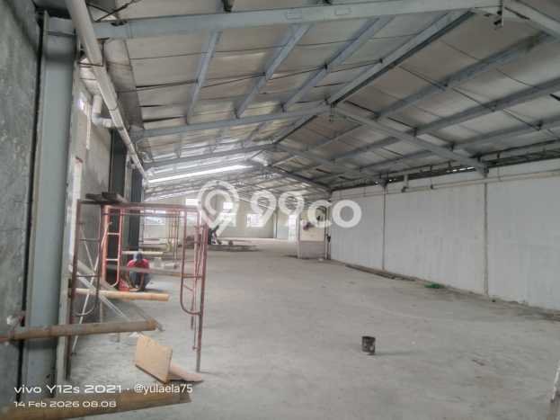 Gudang Disewa di Jakarta Barat dengan LB 3300m2 Area Komersial Ramai Gudang Disewa di Jakarta Barat dengan LB 3300m2 Area Komersial Ramai