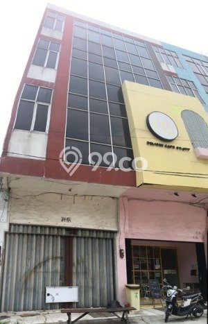 Unit Ruko Disewakan di Pluit di Area Ramai & Strategis Unit Ruko Disewakan di Pluit di Area Ramai & Strategis