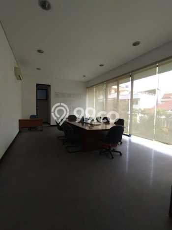 Hunian Elit LB 1328m2 Siap Huni Desain Elegan di Pluit, Jakarta Utara Hunian Elit LB 1328m2 Siap Huni Desain Elegan di Pluit, Jakarta Utara