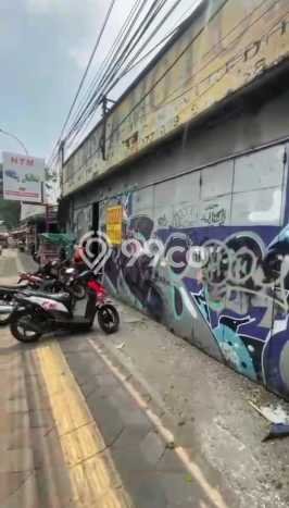 Ruko Komersial Disewakan di Karawaci Tangerang Luas 160m2 Ruko Komersial Disewakan di Karawaci Tangerang Luas 160m2