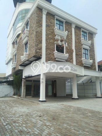 Kantor disewakan di Cengkareng Jakarta Barat dengan luas bangunan 1200m2 Kantor disewakan di Cengkareng Jakarta Barat dengan luas bangunan 1200m2