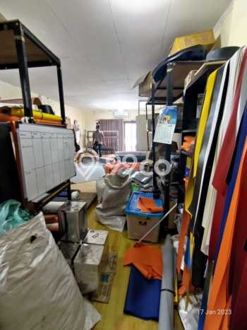 Area Ramai! Ruko Dijual di Cengkareng untuk Bisnis Luas Bangunan 168m2 Area Ramai! Ruko Dijual di Cengkareng untuk Bisnis Luas Bangunan 168m2