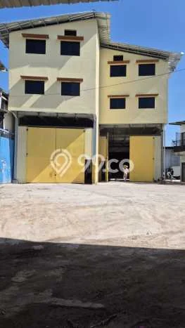 Gudang Disewa di Jakarta Barat dengan LB 3300m2 Area Komersial Ramai Gudang Disewa di Jakarta Barat dengan LB 3300m2 Area Komersial Ramai