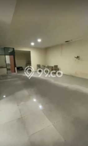 Ruko Komersial Disewakan di Karawaci Tangerang Luas 160m2 Ruko Komersial Disewakan di Karawaci Tangerang Luas 160m2