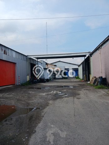 Unit Gudang Paling Strategis di Sewon Bantul dengan LB 1000m2 Unit Gudang Paling Strategis di Sewon Bantul dengan LB 1000m2