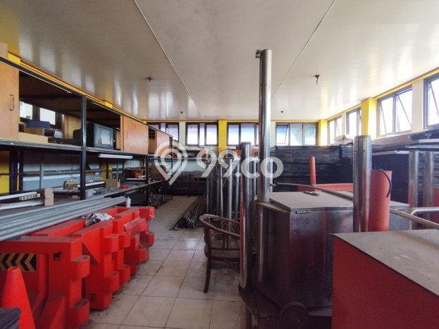 Gudang Usaha Dijual di Kasihan Bantul LT 1765m2 & LB 1722m2 Gudang Usaha Dijual di Kasihan Bantul LT 1765m2 & LB 1722m2