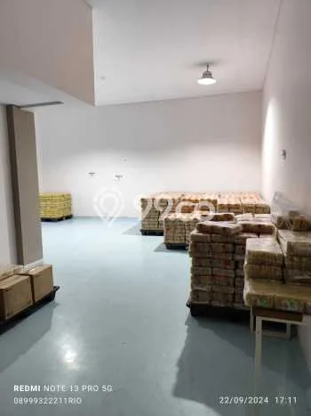Area Ramai! Pabrik Dijual di Sedayu untuk Bisnis Luas Bangunan 800m2 Area Ramai! Pabrik Dijual di Sedayu untuk Bisnis Luas Bangunan 800m2