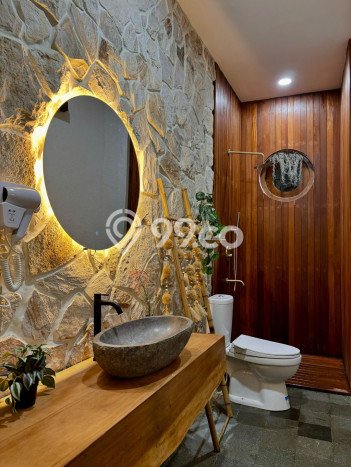 Vila Strategis Kawasan Kasihan, Dimensi 200m2m², Pemandangan Indah di area Vila Strategis Kawasan Kasihan, Dimensi 200m2m², Pemandangan Indah di area