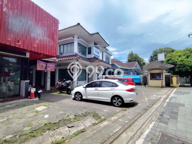 Komersial Dijual di Danurejan Yogyakarta dengan Luas Bangunan 2120m2 Komersial Dijual di Danurejan Yogyakarta dengan Luas Bangunan 2120m2