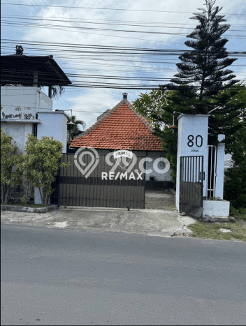 Vila Kawasan , Luas 300m2m², Lokasi Strategis, Tersedia Segera Vila Kawasan , Luas 300m2m², Lokasi Strategis, Tersedia Segera