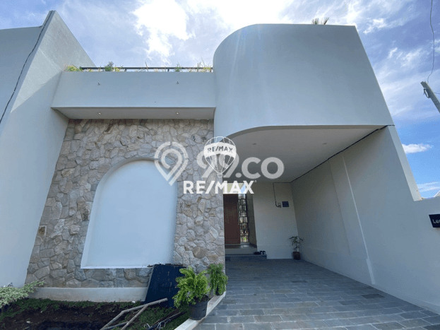 LOKASI STRATEGIS! Vila di , Area 150m2m², Akses ke fasilitas umum LOKASI STRATEGIS! Vila di , Area 150m2m², Akses ke fasilitas umum