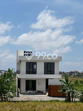 Ready to Use! Luxury House LT 200m2 Desain Modern di Kerobokan Ready to Use! Luxury House LT 200m2 Desain Modern di Kerobokan