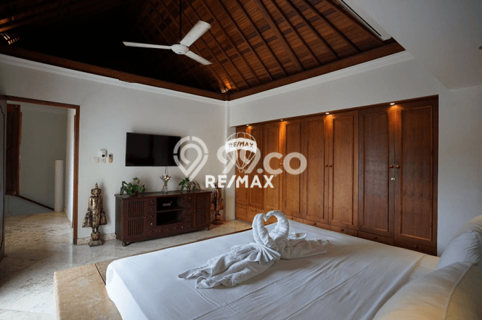 Vila Kawasan , Area 300m2m², Dekat Mudah Fasilitas Umum Vila Kawasan , Area 300m2m², Dekat Mudah Fasilitas Umum