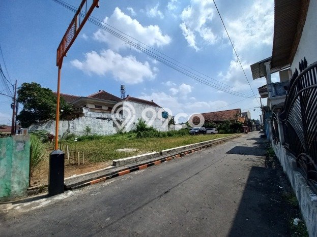 Jual Tanah Kawasan , Luas 141m2m², Lokasi Strategis, Kontur Rata Jual Tanah Kawasan , Luas 141m2m², Lokasi Strategis, Kontur Rata